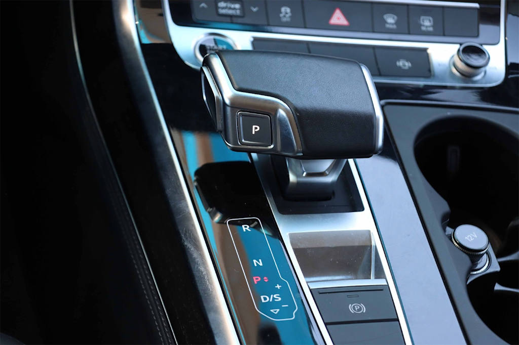 Thumbnail: 2024 Audi Q7 - 16