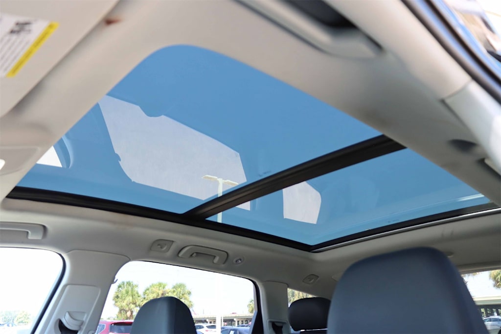 Thumbnail: 2024 Audi Q7 - 26