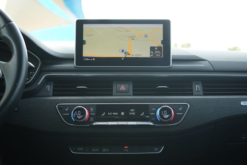 Thumbnail: 2017 Audi A4 - 15