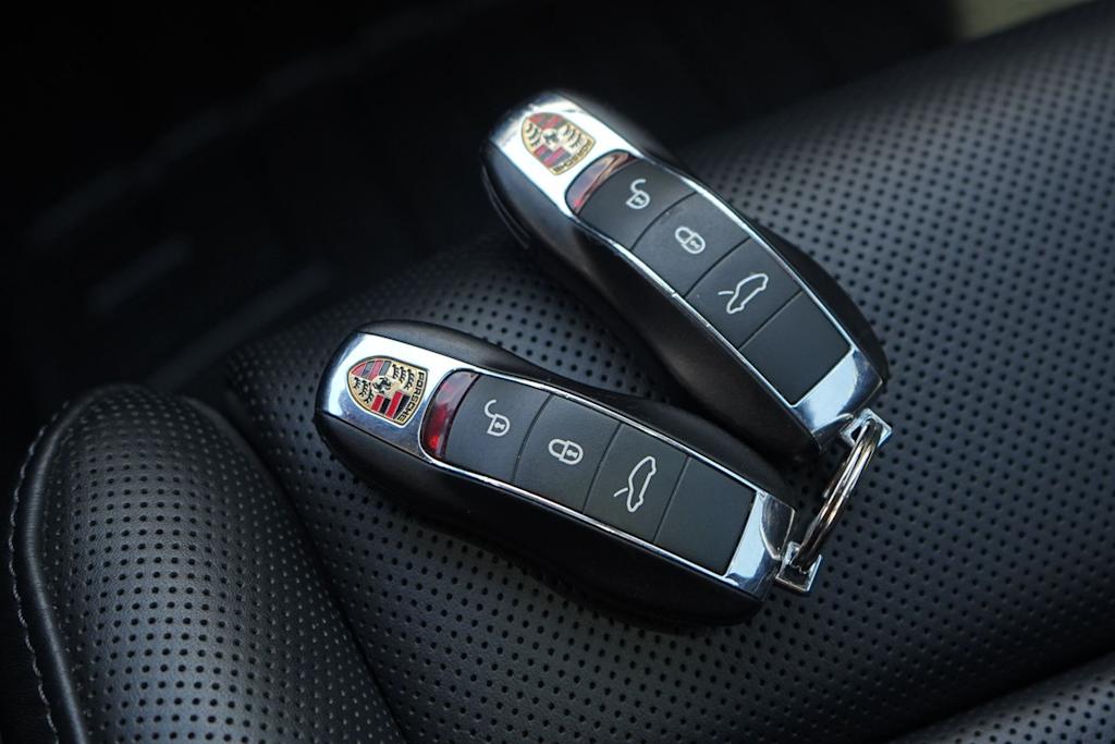 Thumbnail: 2015 Porsche 911 - 29