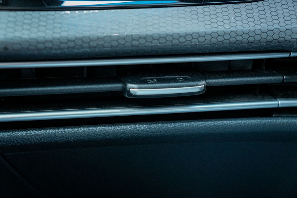 Thumbnail: 2024 Volkswagen Golf - 29