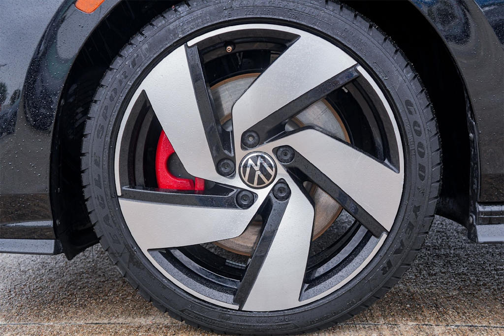 Thumbnail: 2024 Volkswagen Golf - 8