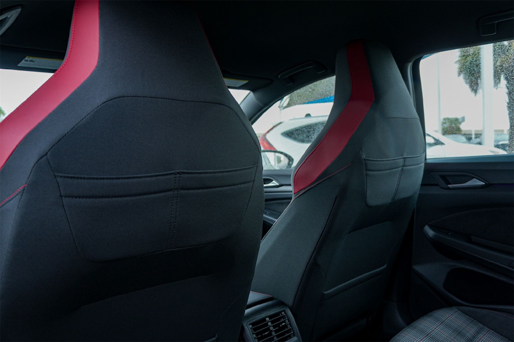 Thumbnail: 2024 Volkswagen Golf - 12