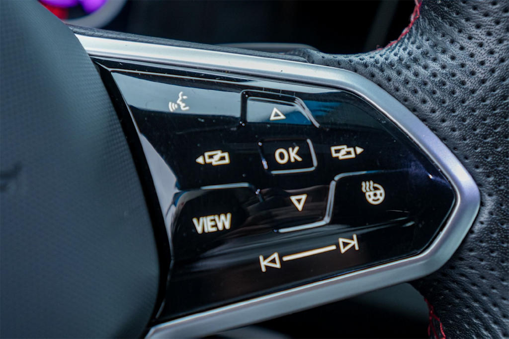 Thumbnail: 2024 Volkswagen Golf - 27