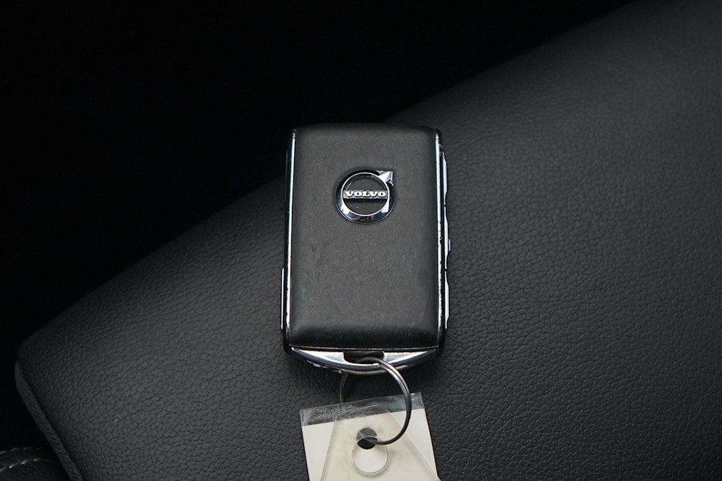 Thumbnail: 2020 Volvo XC40 - 19