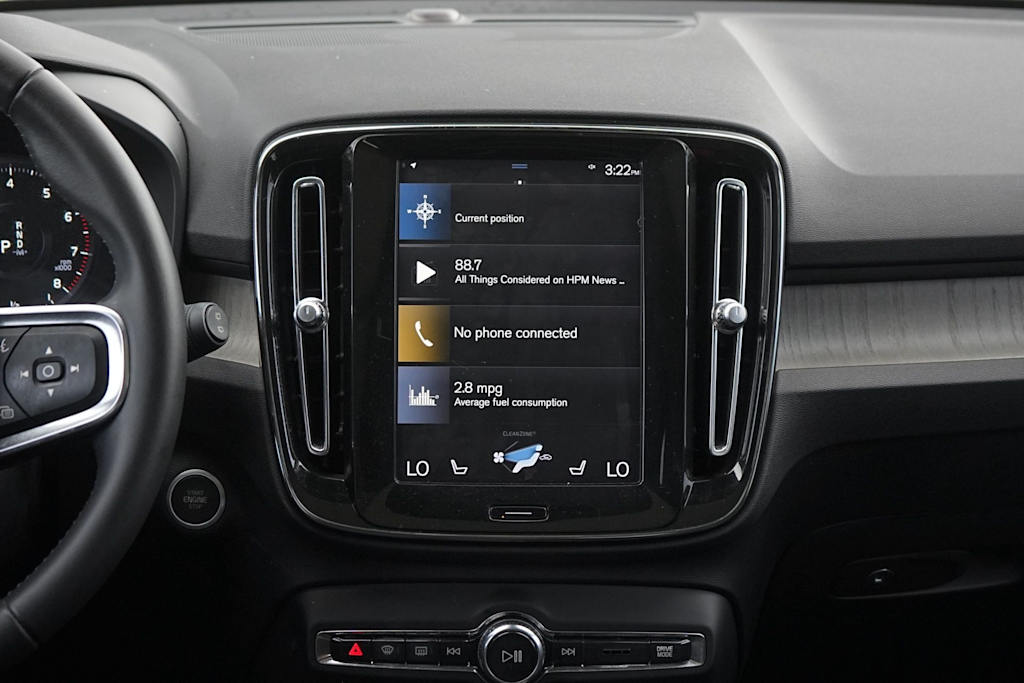 Thumbnail: 2020 Volvo XC40 - 15