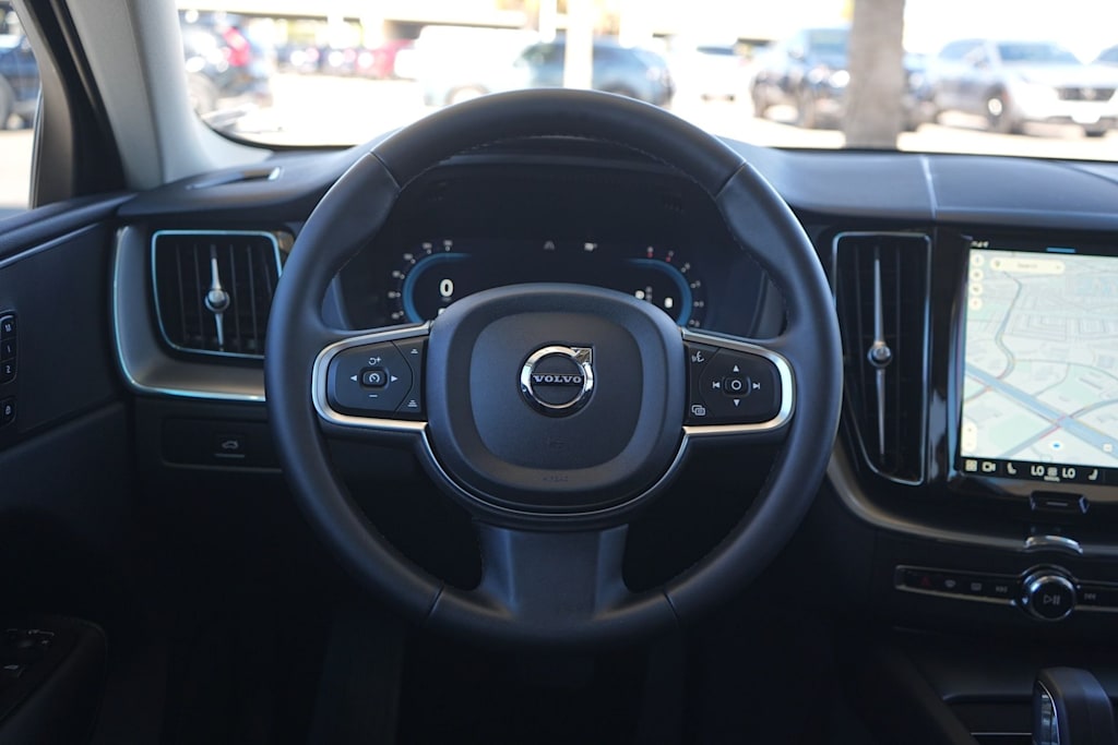 Thumbnail: 2024 Volvo XC60 - 14