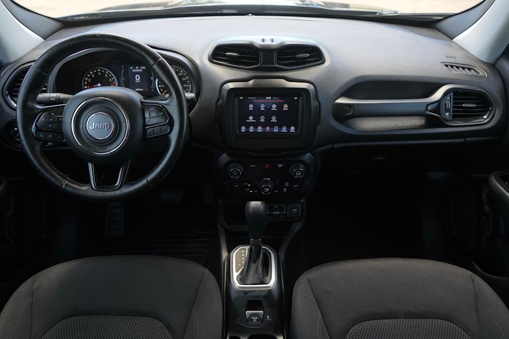 Thumbnail: 2018 Jeep Renegade - 10