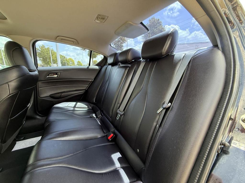 Thumbnail: 2019 Acura ILX - 21