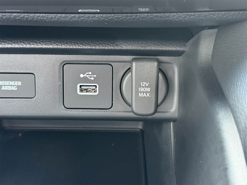 Thumbnail: 2025 Acura Integra - 25