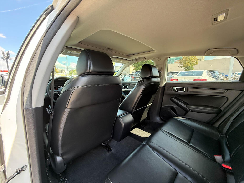 Thumbnail: 2025 Acura Integra - 10