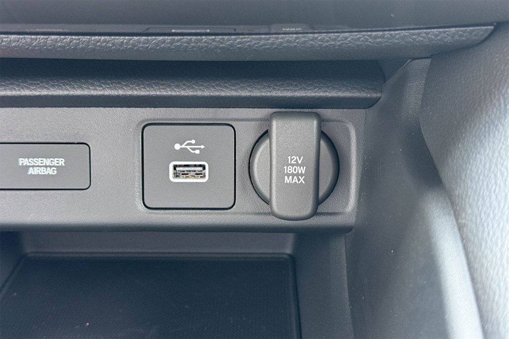 Thumbnail: 2025 Acura Integra - 26