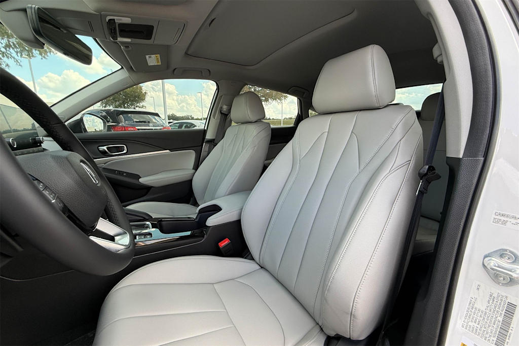 Thumbnail: 2025 Acura Integra - 9