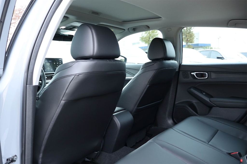 Thumbnail: 2026 Acura Integra - 13