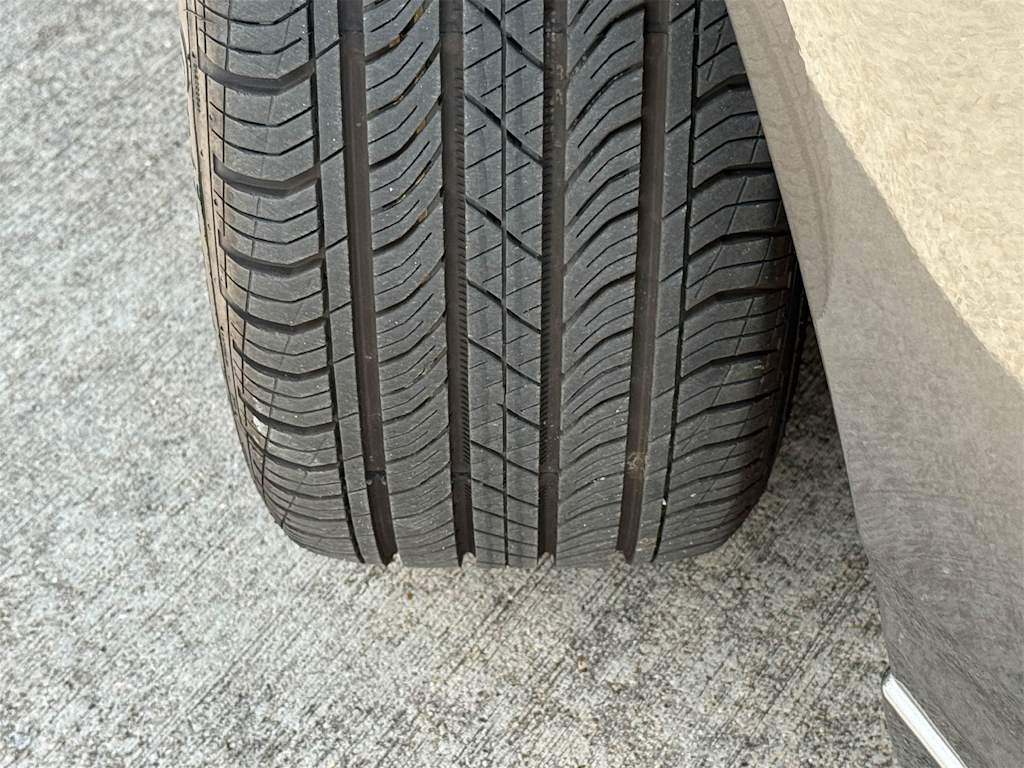 Thumbnail: 2025 Acura Integra - 30