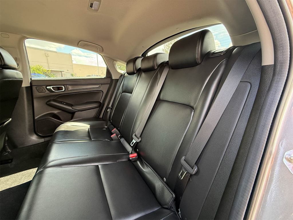 Thumbnail: 2025 Acura Integra - 21