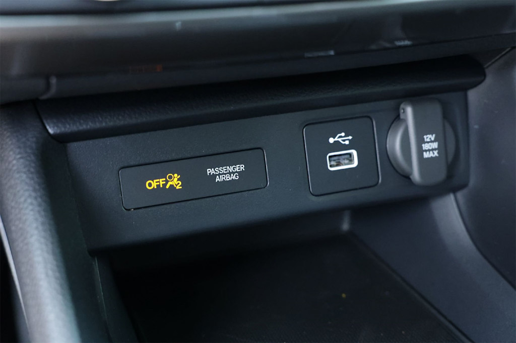 Thumbnail: 2025 Acura Integra - 25