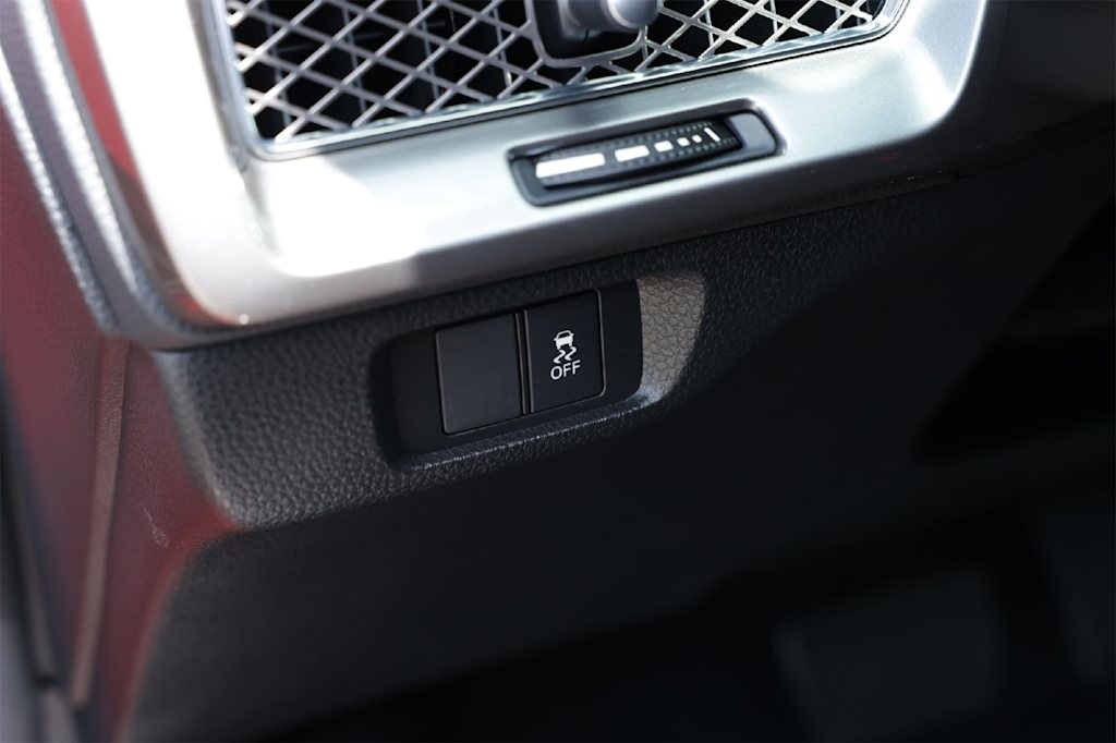 Thumbnail: 2025 Acura Integra - 28