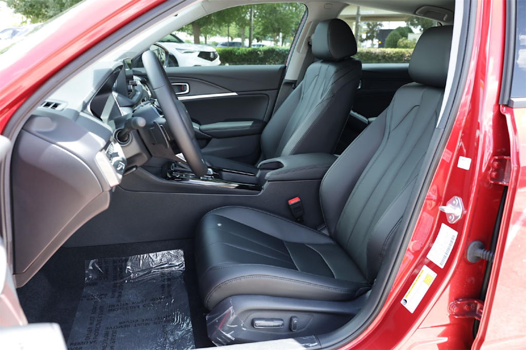 Thumbnail: 2025 Acura Integra - 10