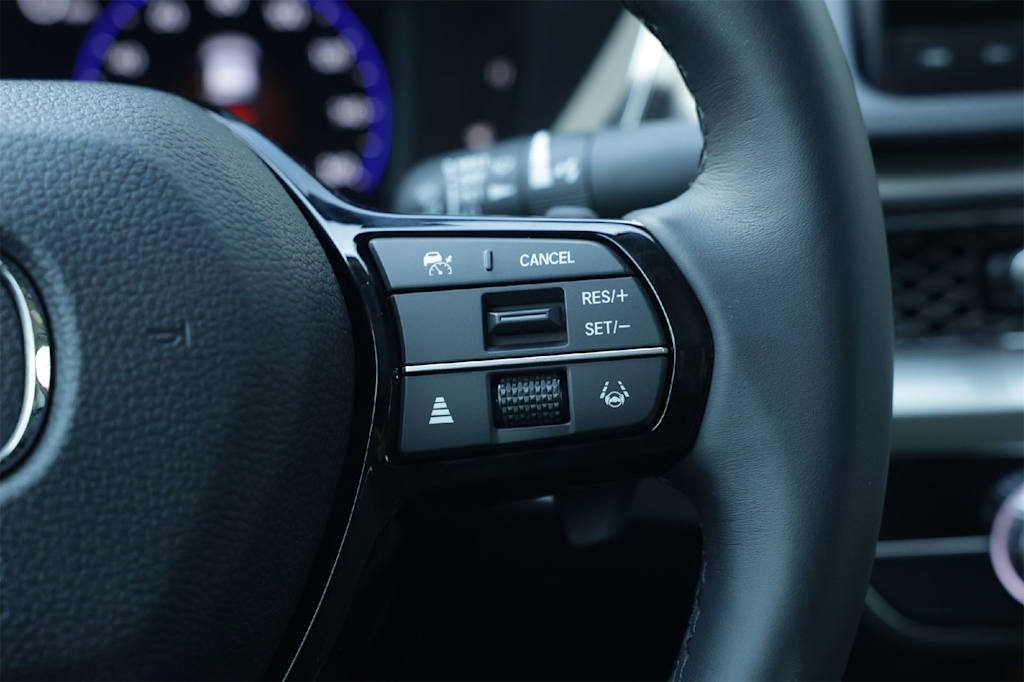 Thumbnail: 2025 Acura Integra - 23