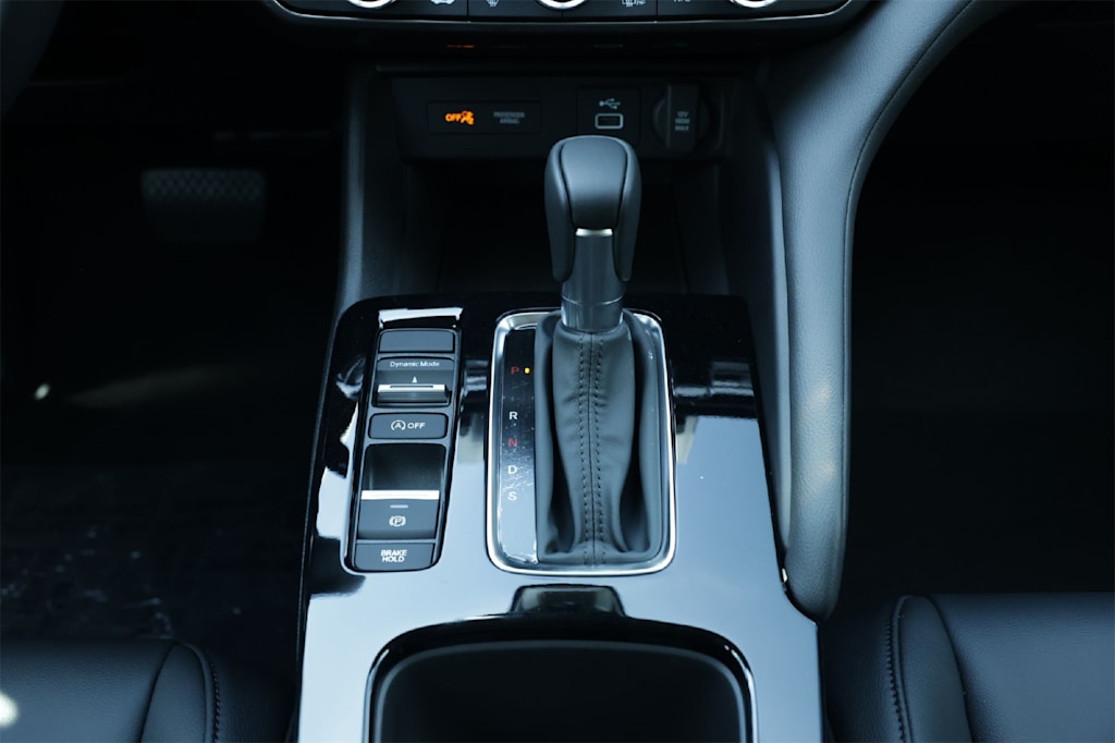 Thumbnail: 2025 Acura Integra - 15