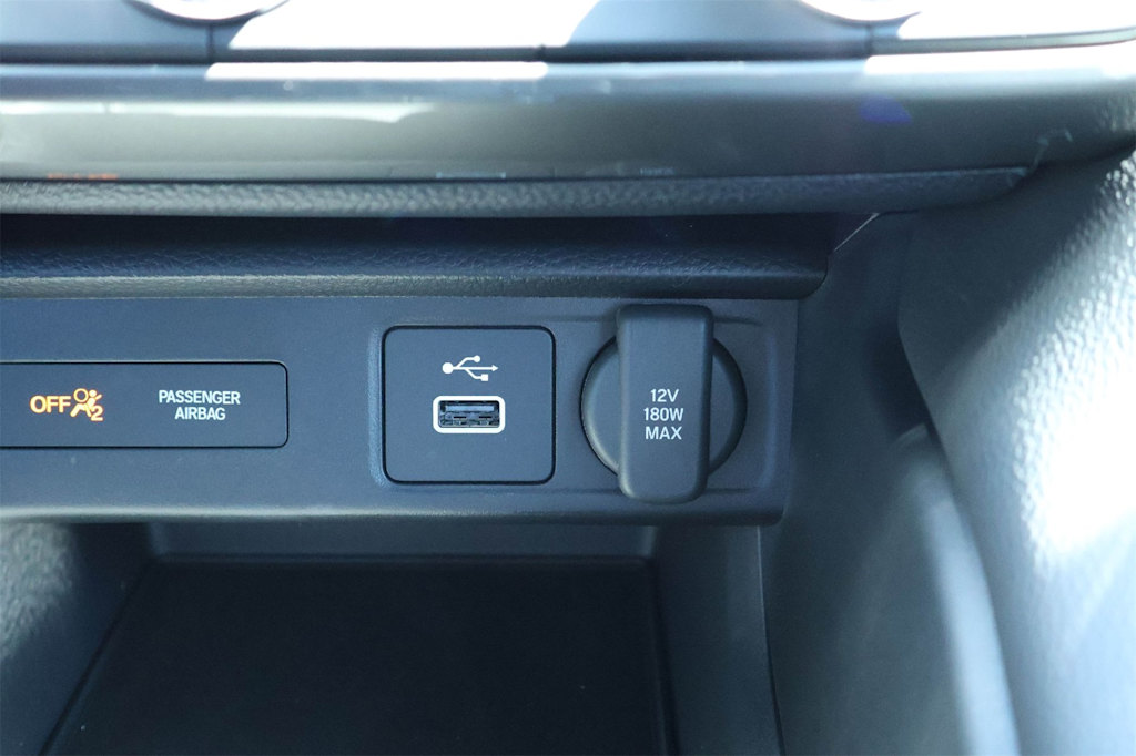 Thumbnail: 2025 Acura Integra - 25