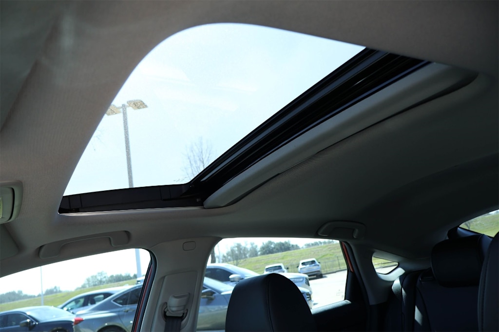 Thumbnail: 2025 Acura Integra - 28