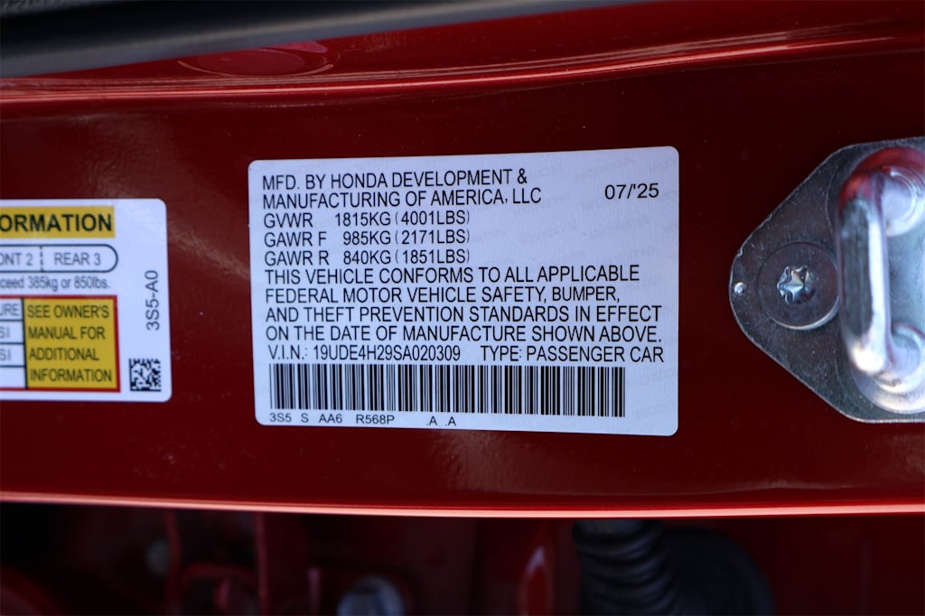 Thumbnail: 2025 Acura Integra - 17