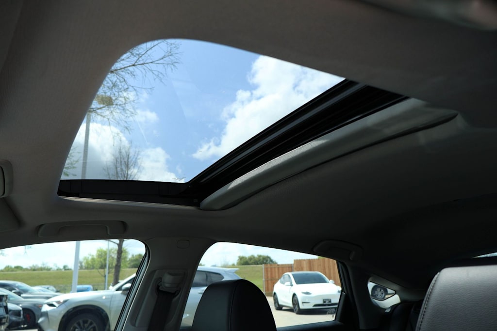 Thumbnail: 2026 Acura Integra - 28