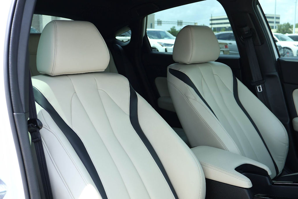 Thumbnail: 2023 Acura Integra - 20