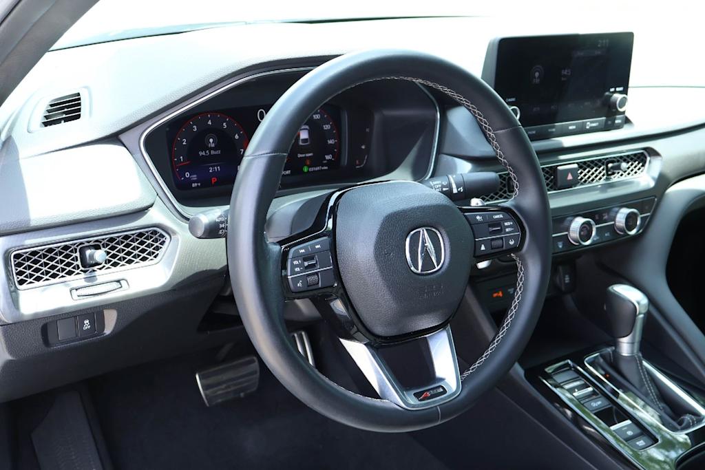 Thumbnail: 2023 Acura Integra - 2