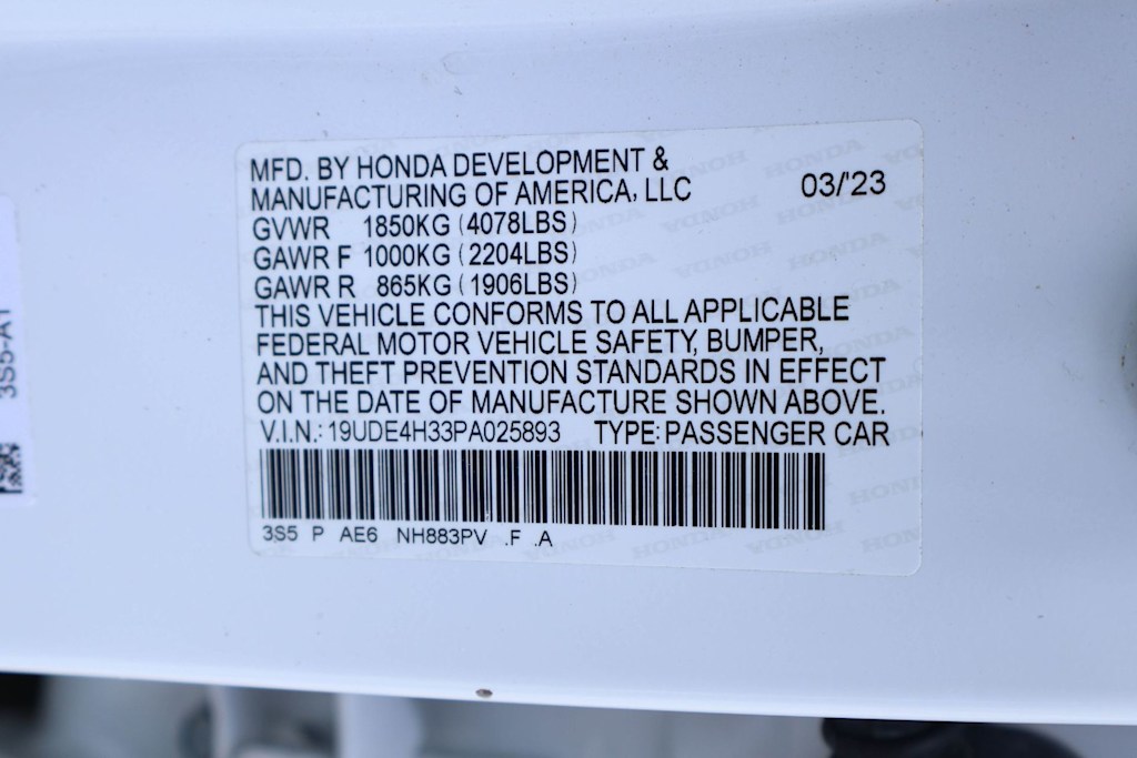 Thumbnail: 2023 Acura Integra - 19