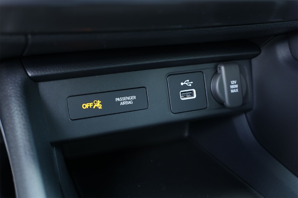 Thumbnail: 2025 Acura Integra - 26