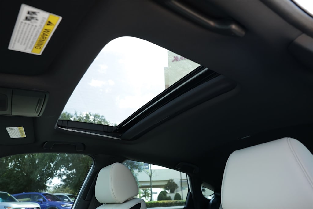 Thumbnail: 2025 Acura Integra - 27