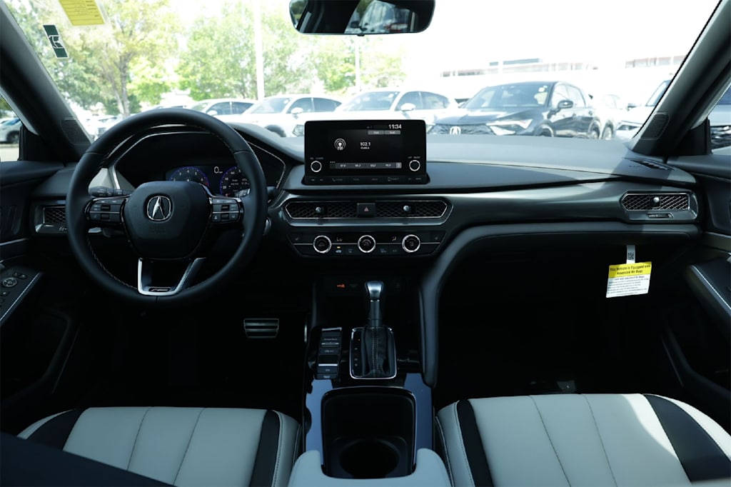 Thumbnail: 2025 Acura Integra - 10