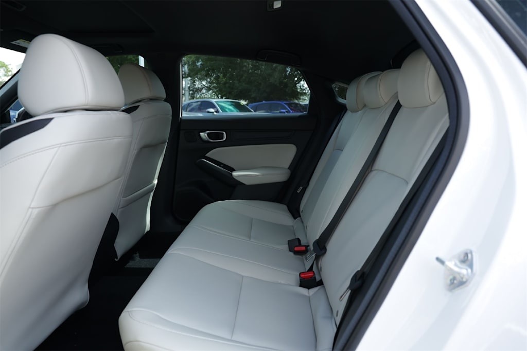 Thumbnail: 2025 Acura Integra - 22