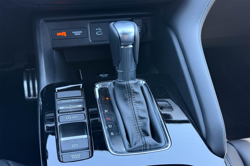 Thumbnail: 2026 Acura Integra - 15