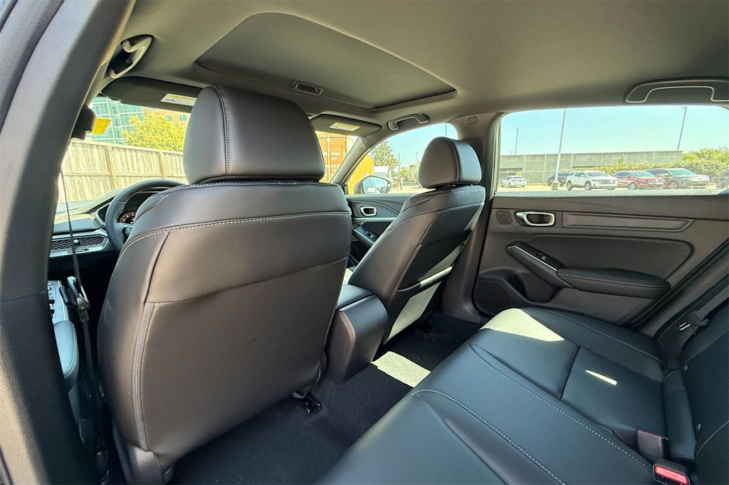 Thumbnail: 2026 Acura Integra - 12