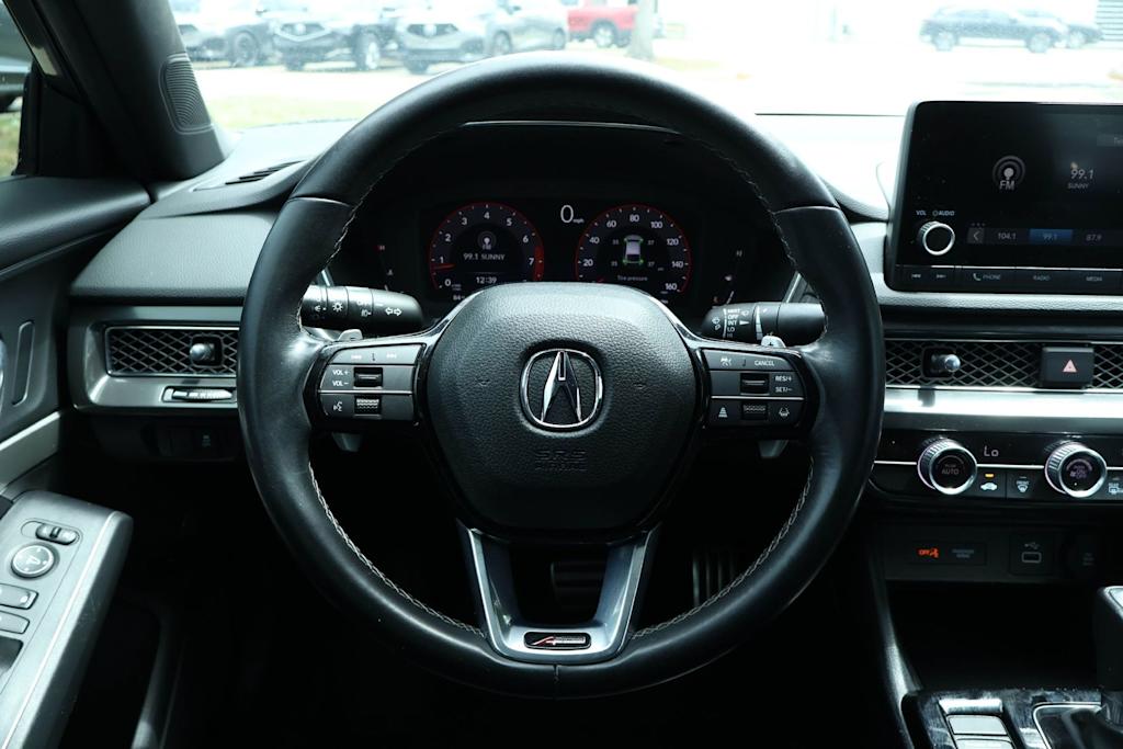 Thumbnail: 2023 Acura Integra - 14