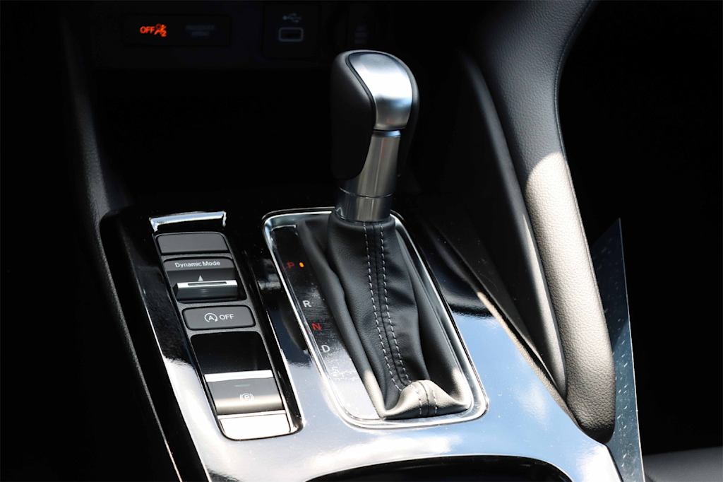 Thumbnail: 2025 Acura Integra - 16