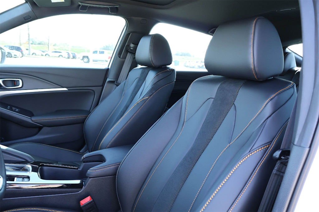 Thumbnail: 2026 Acura Integra - 10