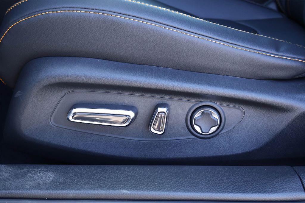 Thumbnail: 2026 Acura Integra - 24