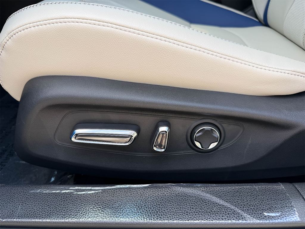 Thumbnail: 2026 Acura Integra - 24