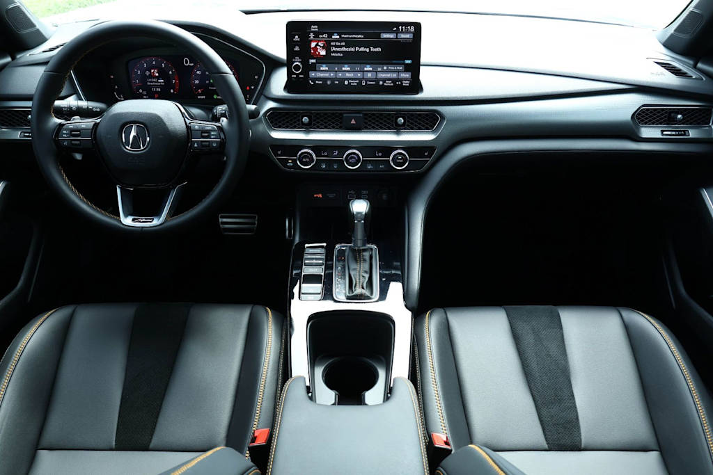 Thumbnail: 2026 Acura Integra - 10
