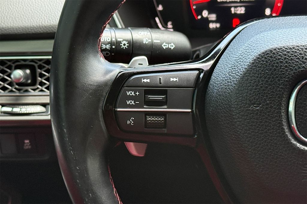 Thumbnail: 2023 Acura Integra - 22