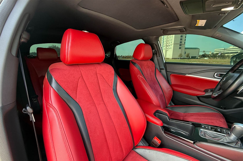 Thumbnail: 2023 Acura Integra - 11