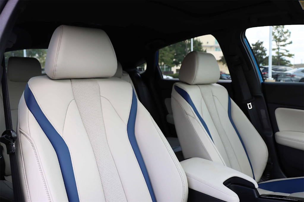 Thumbnail: 2026 Acura Integra - 12