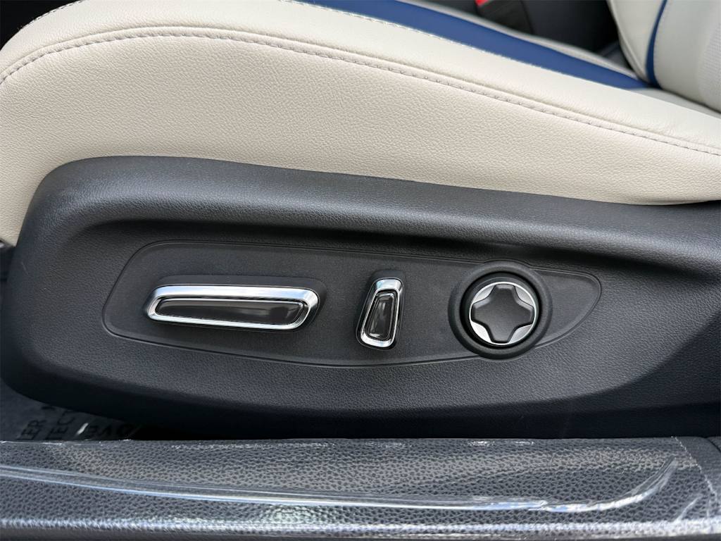 Thumbnail: 2026 Acura Integra - 24