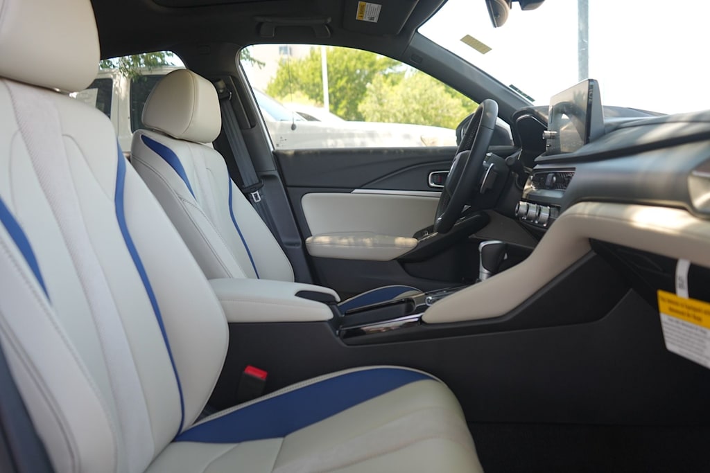 Thumbnail: 2026 Acura Integra - 11
