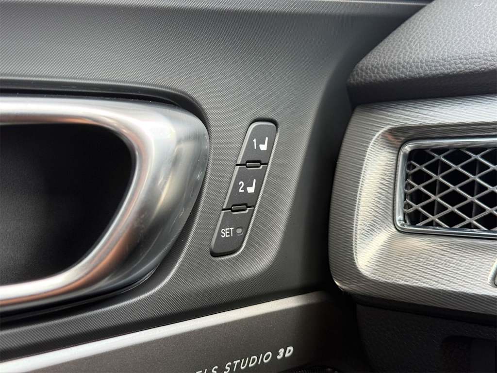 Thumbnail: 2026 Acura Integra - 25